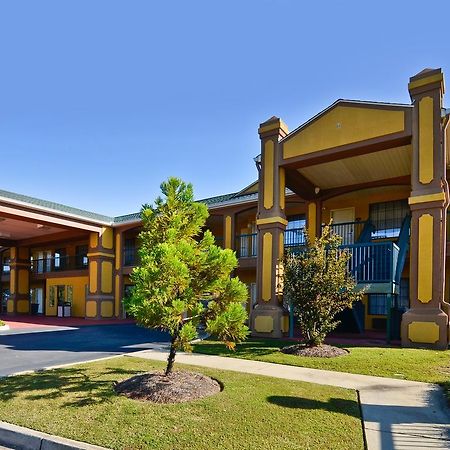 Peach State Inn & Suites Hawkinsville Exterior foto