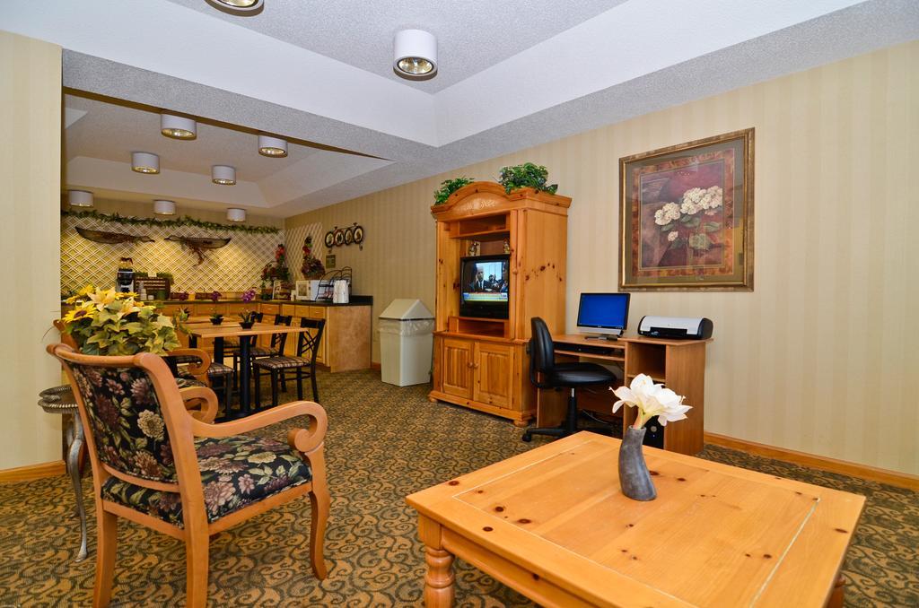 Peach State Inn & Suites Hawkinsville Exterior foto