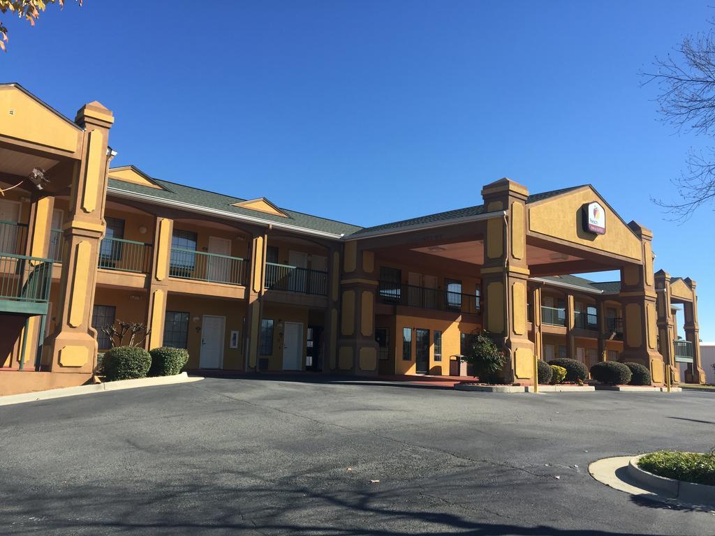 Peach State Inn & Suites Hawkinsville Exterior foto